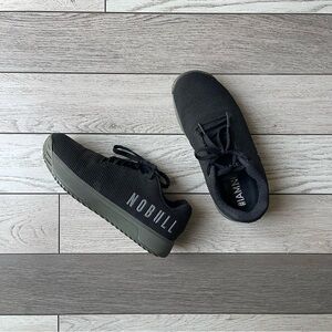 NOBULL Men's Black and Gray Athletic Shoes